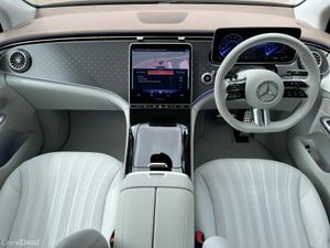 Mercedes-Benz EQE 300 SUV AMG Line - Image 4