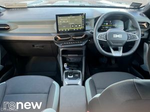 Dacia Duster EXTREME HEV 1.6 140 BHP AUTO 5DR *IN - Image 3