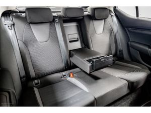 Skoda Octavia AMB 1.0 Petrol 110HP - Image 4