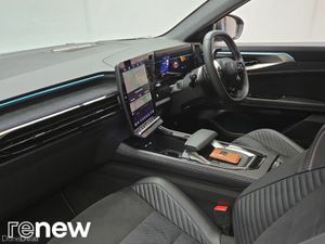 Renault Rafale E-TECH Hybrid 200 Auto esprit Alpin - Image 3