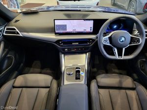 BMW i4 eDrive35 M Sport - Image 3