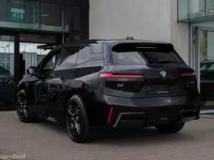 BMW iX xDrive45 - Image 2