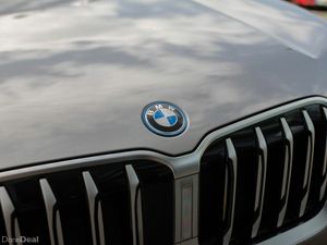 BMW X1 xDrive25e XLine - Image 4