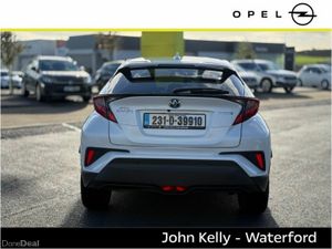 Toyota C-HR 1.8 HYBRID SPORT - Image 4