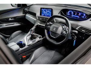 Peugeot 3008 Allure 1.5 Diesel 130HP - Image 2