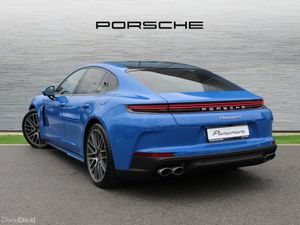 Porsche Panamera 4 E-Hybrid - Image 3