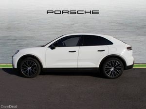 Porsche Macan Electric - Image 3