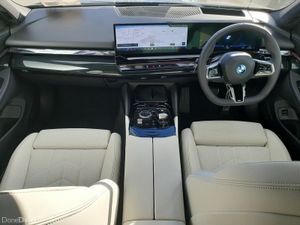 BMW 5-Series 530e M Sport - Image 4