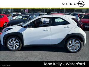 Toyota Aygo X 1.0 Pulse - Image 4