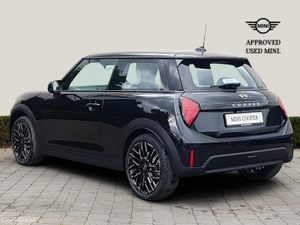 Mini Cooper Exclusive Level 1 - Image 3