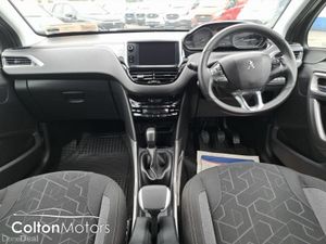 Peugeot 2008 1.2 PureTech 82bhp Active - Image 3