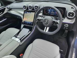 Mercedes-Benz C-Class C200d AMG LINE PLUS AUTO *(N - Image 2