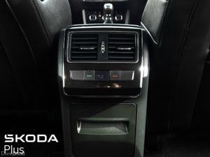 Skoda Superb **TOP SPEC**SUPERB STY**2.0TDI 150HP* - Image 4