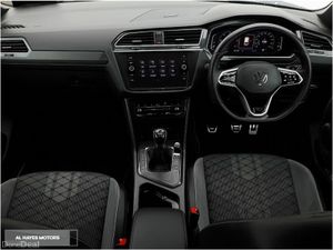 Volkswagen Tiguan **SPORT PACK**R-LINE**2.0 TDI 15 - Image 2