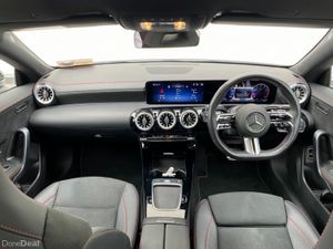 Mercedes-Benz CLA CLA 180 Coup A/T AMG Line Plus - Image 4