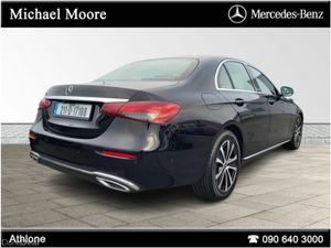 Mercedes-Benz E-Class E220d Exclusive Auto **Beige - Image 4