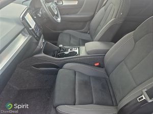 Volvo XC40 "Test Drive" The new XC40 Petrol 160HP - Image 3