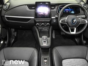 Renault Zoe R135 Z.E 50 GT Line CCS Rapid charge - Image 3