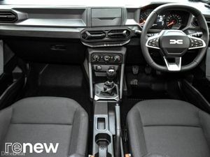 Dacia Duster Eco-G TCe 100 LPGEssential - Image 2