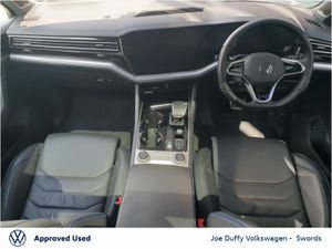 Volkswagen Touareg 3.0TSI PHEV 462HP 4M DSG R - Image 3