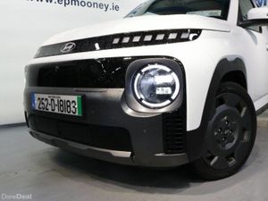 Hyundai INSTER CROSS - ONLY 2000 KLMS- 49KWH EV - Image 3