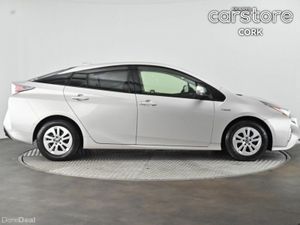 Toyota Prius 1.8 Hybrid Auto - Image 2