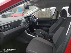 Volkswagen Taigo Hatchback Life - Image 3