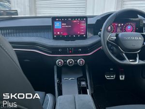 Skoda Superb ESTATE SPORTLINE 2.0 TDI 150 BHP AUTO - Image 2