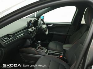 Ford Kuga ST-LINE 1.5 TDCI - Image 4