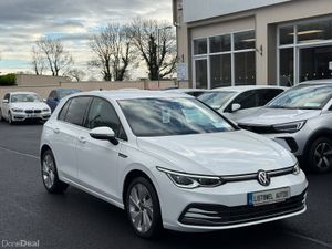 221 VW GOLF  STYLE 1.5 150BHP AUTOMATIC - Image 4