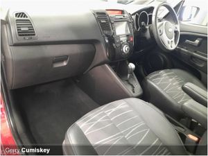 Kia Venga Automatic | Panoramic Roof | Low Mileage - Image 4