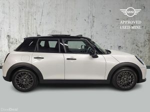 Mini Cooper Cooper C Exclusive level 2 - Image 3