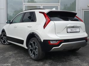 Kia Niro NIRO PHEV K3 was €41,500 now €36,900 Save - Image 2