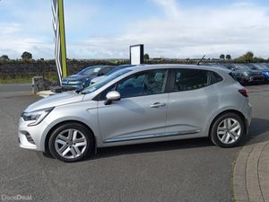 Renault Clio Dynamique TCe 100 - Image 2