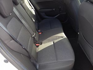 Renault Clio Dynamique TCe 100 - Image 4