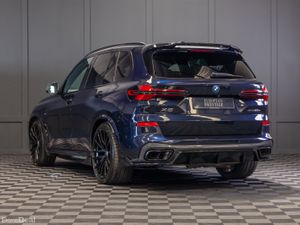 242 BMW X5 X-Drive 50e M-Sport - Image 4