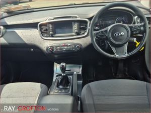 Kia Sorento SORENTO EX COMMERCIAL 5DR + VAT - Image 4