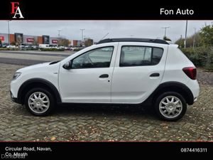 Dacia Sandero Stepway 1.0 PETROL ESSENT  MODEL** N - Image 4