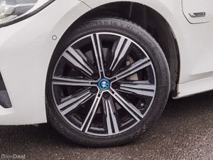 BMW 3 SERIES 330E SE PRO AUTOMATIC PHEV - Image 2