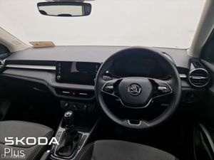 Skoda Fabia SELECTION 1.0TSI 95HP - Image 4