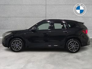 BMW iX1 eDrive20 M Sport - Image 4