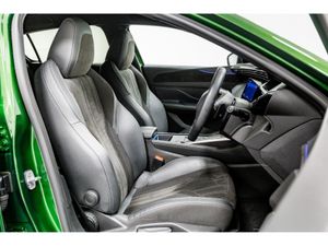 Peugeot 308 GT PHEV Auto 180HP - Image 3