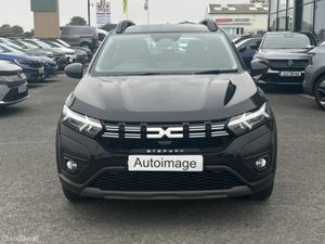 Dacia Sandero Stepway STEPWAY Expression TCe 90 GS - Image 2