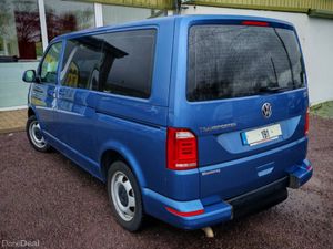 2019 TRANSPORTER WHEELCHAIR T30 SE TDI BLUEMOTION - Image 4