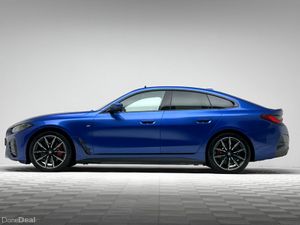 BMW i4 40 M SPORT PRO EDRIVE *SUNROOF* - Image 4