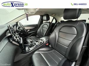 Mercedes-Benz C-Class C220 D Sport, Reversing came - Image 4