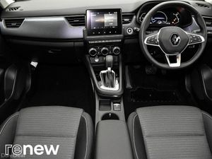 Renault Arkana ICONIC TCE 140 AUTO MILD HYBRID - Image 3
