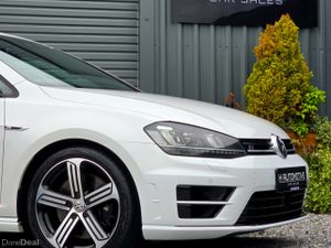 2015 VOLKSWAGEN GOLF R WAGON 4-MOTION DSG - Image 2