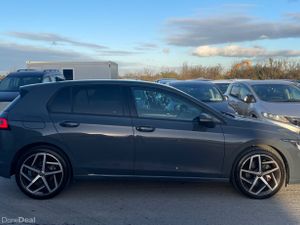 VOLKSWAGEN GOLF 2023 (2.0 TDI DIESEL) - Image 4