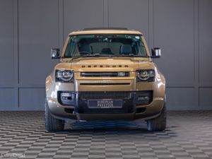 2023 Land Rover Defender 110 P400e XS Edition - Image 2